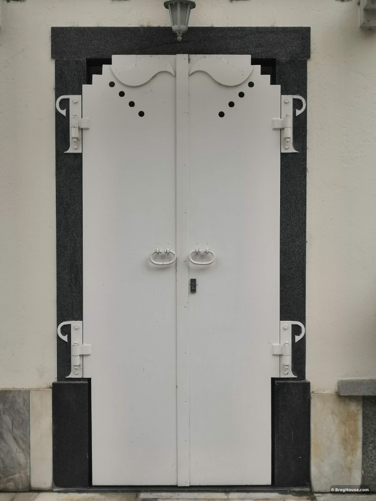 Art nova metal door in Ljubljana, Slovenia